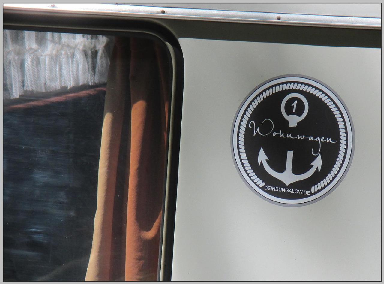 Ddr Wohnwagen Qek Direkt Am Strand Dranske Exterior photo